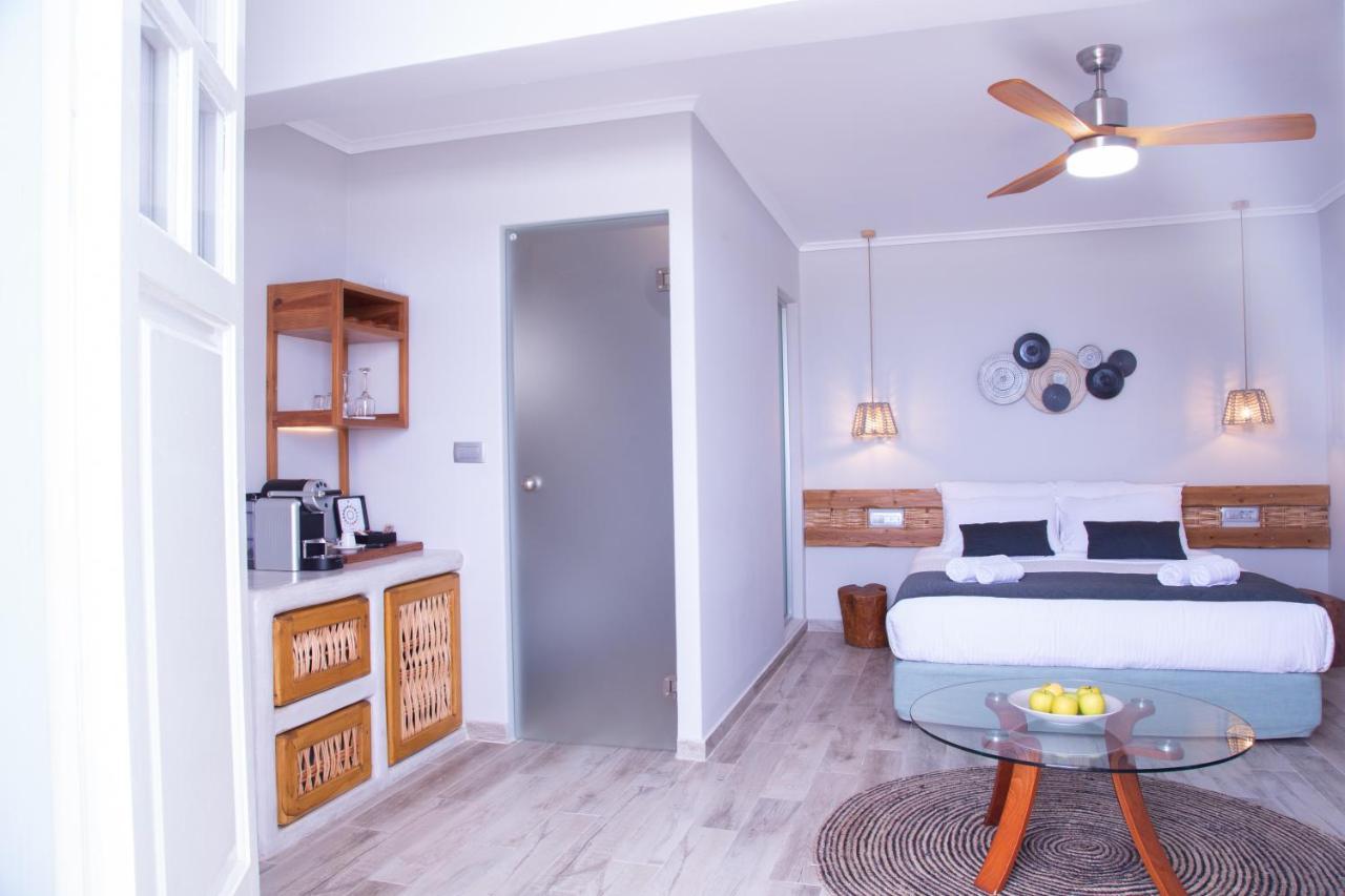 Glykeria Mini Suites Perivolos  Extérieur photo