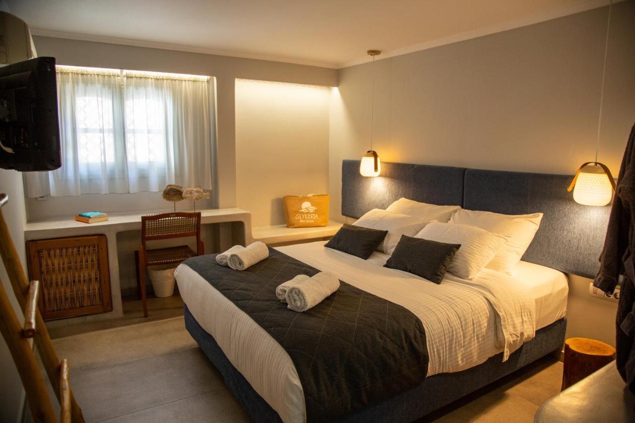 Glykeria Mini Suites Perivolos  Extérieur photo
