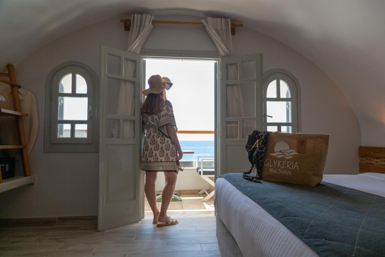 Glykeria Mini Suites Perivolos  Extérieur photo