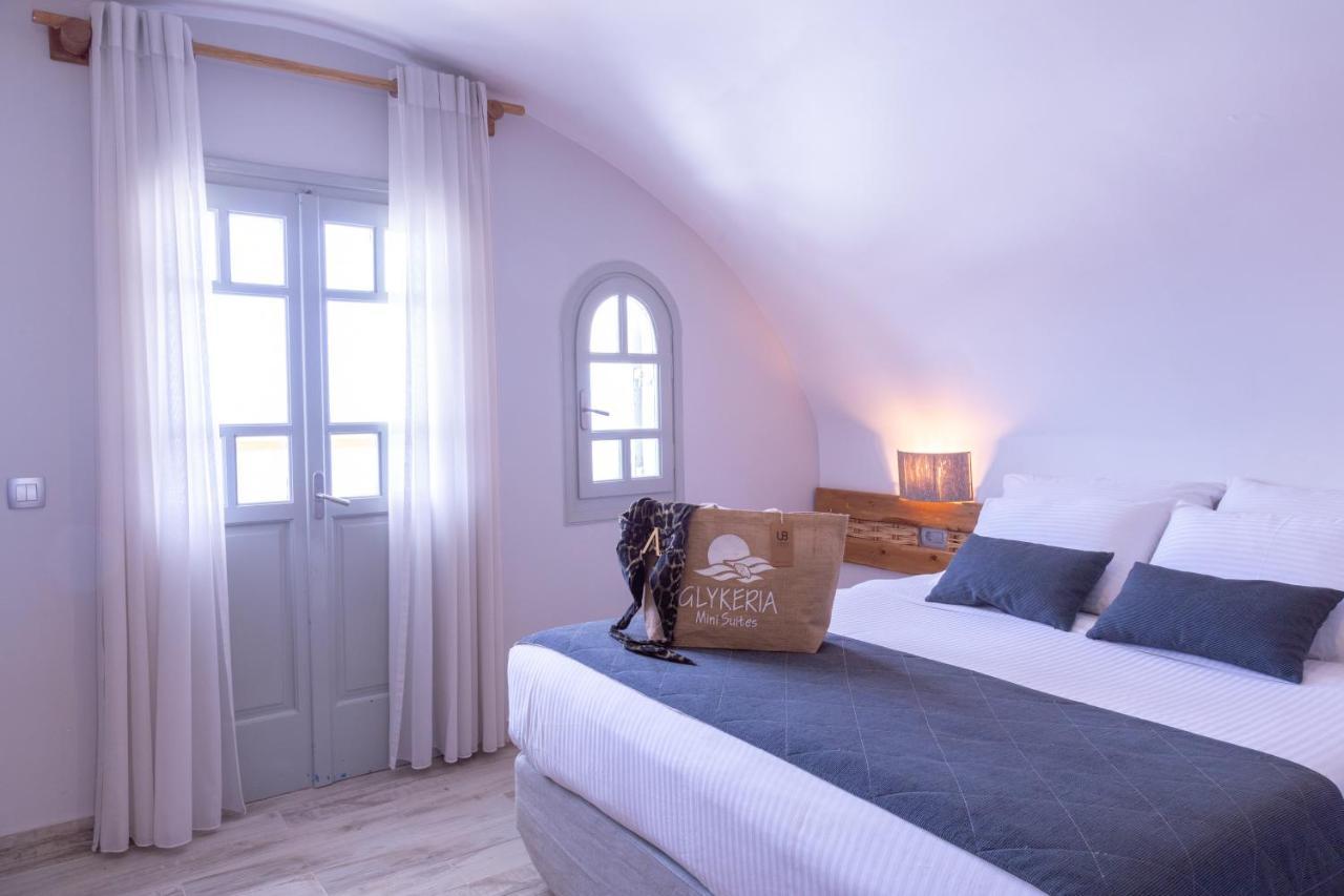 Glykeria Mini Suites Perivolos  Extérieur photo