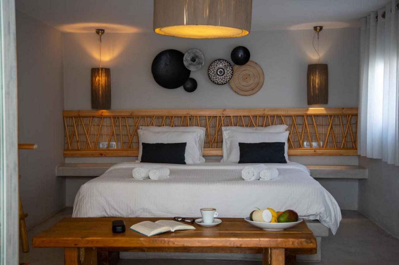 Glykeria Mini Suites Perivolos  Extérieur photo