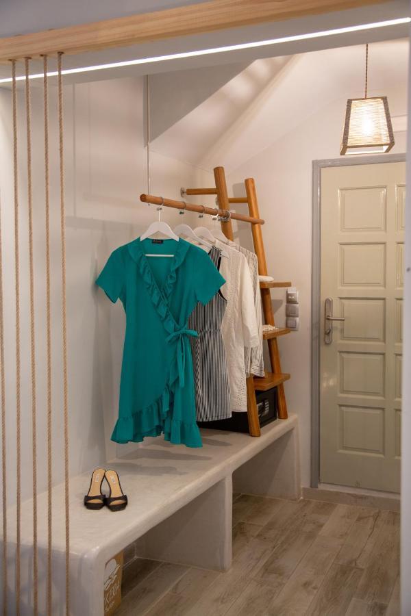 Glykeria Mini Suites Perivolos  Extérieur photo