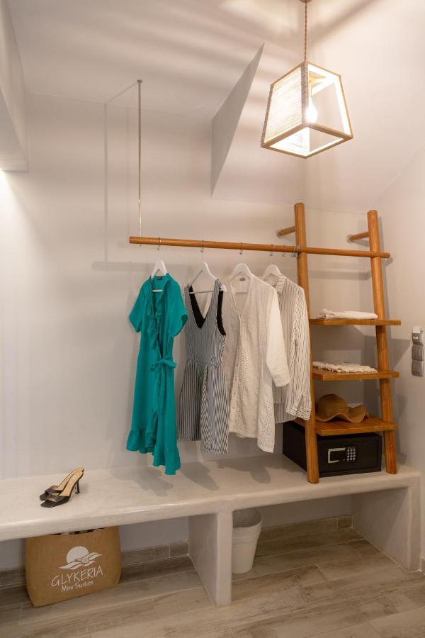 Glykeria Mini Suites Perivolos  Extérieur photo