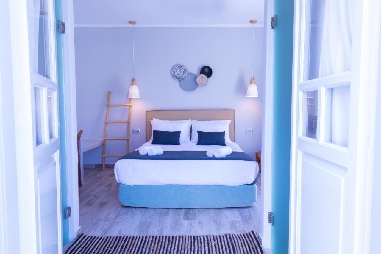 Glykeria Mini Suites Perivolos  Extérieur photo